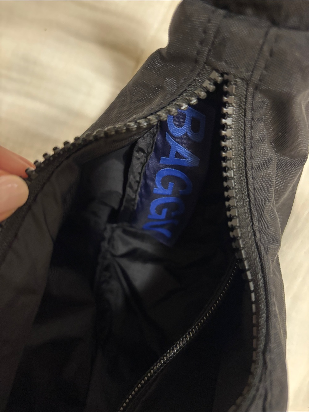BAGGU Black Swan Bag - Picture 4 of 4